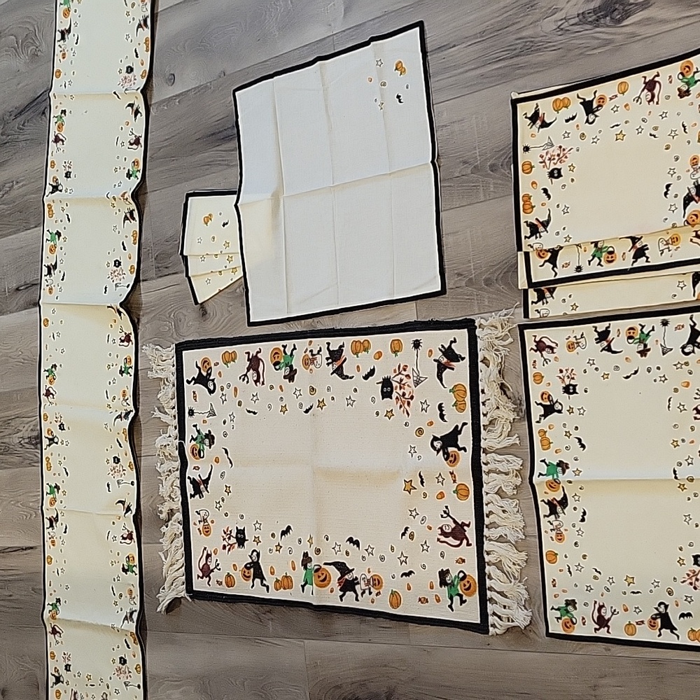 🎃 Halloween Dining Lot:placemats, Napkins, Rug And Table Runner - Picture 2 of 11